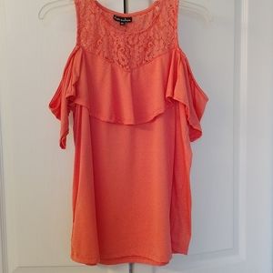 ⚜️ Alison Andrews Cold Shoulder Blouse